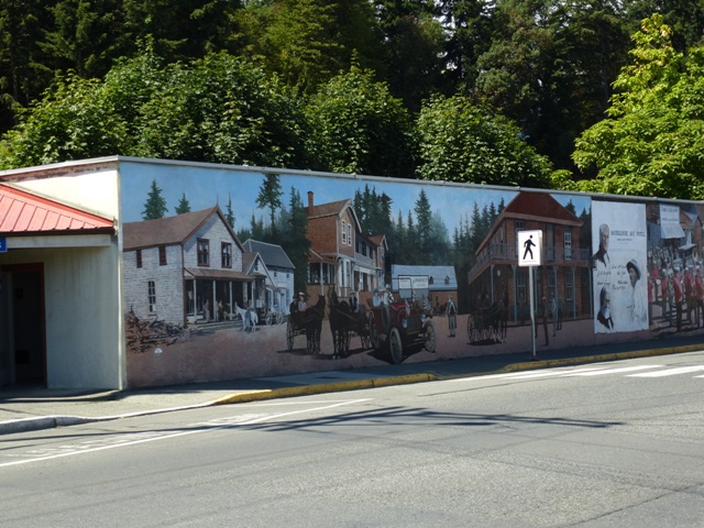 P1050008 Murals.JPG