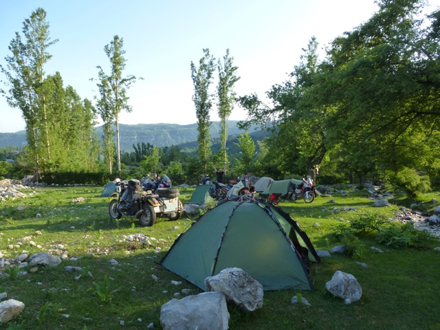 Camp am Wallnuswald.JPG